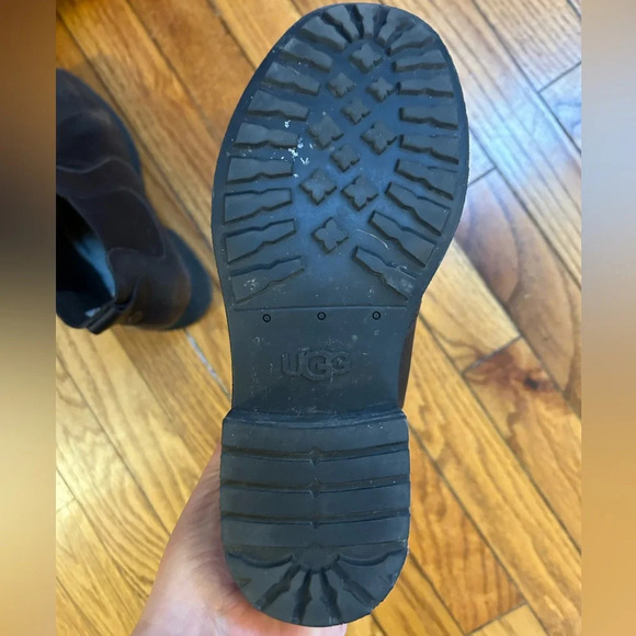 UGG Women's Bonham Waterproof Leather Chelsea Boots, Size 6 - Picture 7 of 9